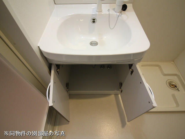 収納４