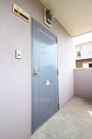 玄関３