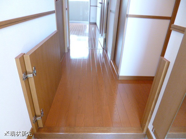 玄関３