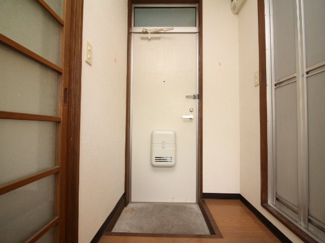 玄関３