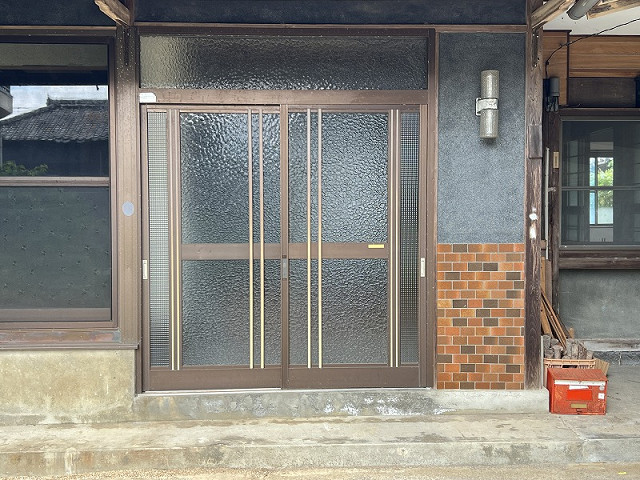 玄関３