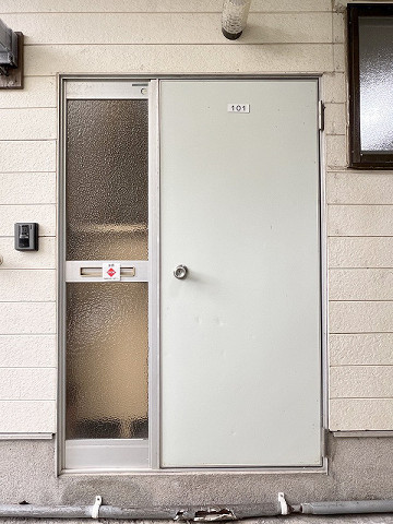玄関３