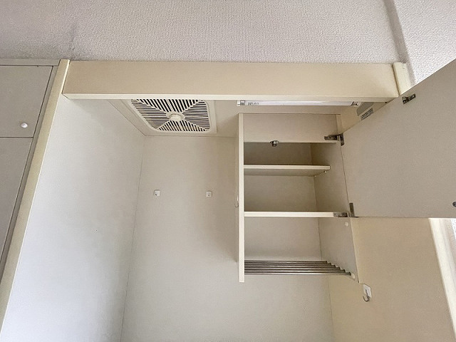 収納４