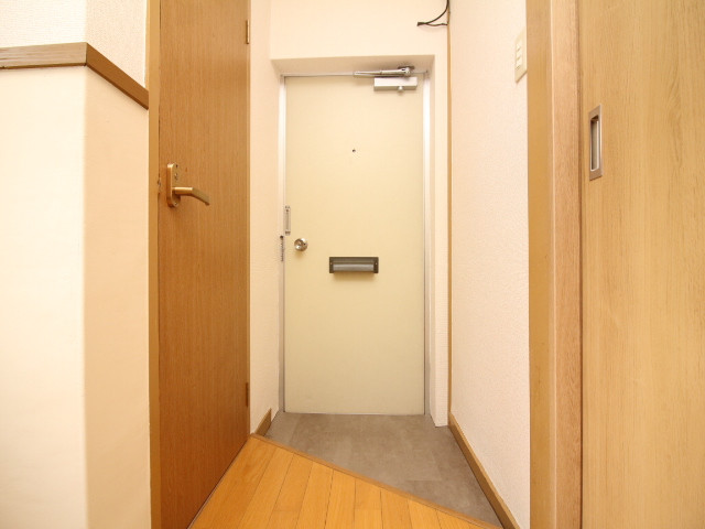 玄関３