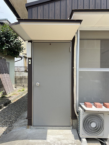 玄関３