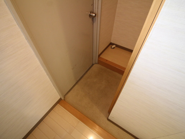 玄関３
