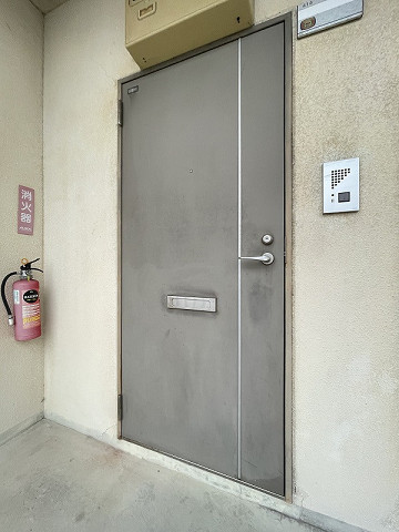 玄関３