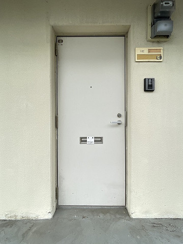 玄関３
