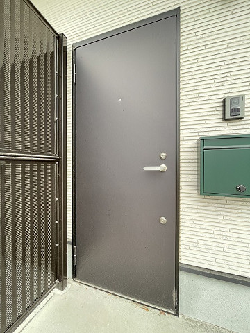 玄関３