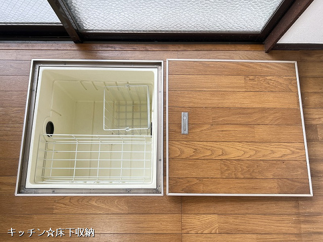 収納４