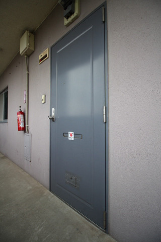 玄関３