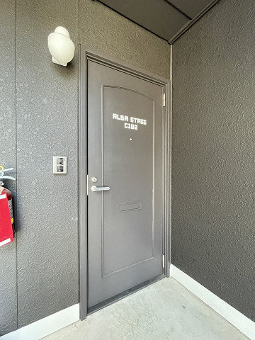 玄関３