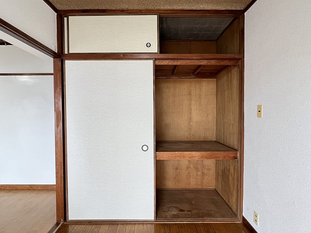 収納４
