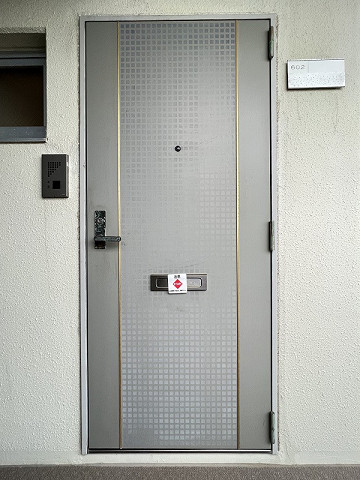 玄関３