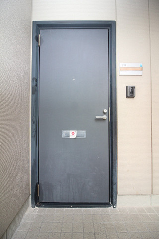 玄関３