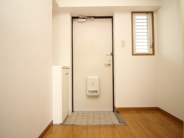玄関３