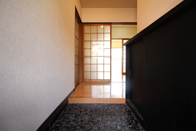 玄関３