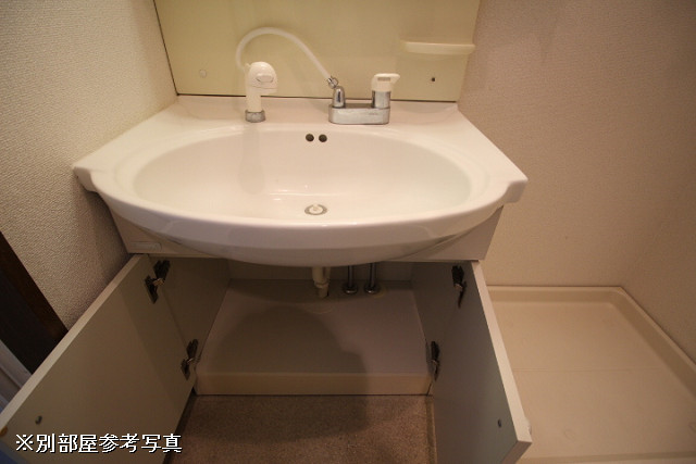 収納４