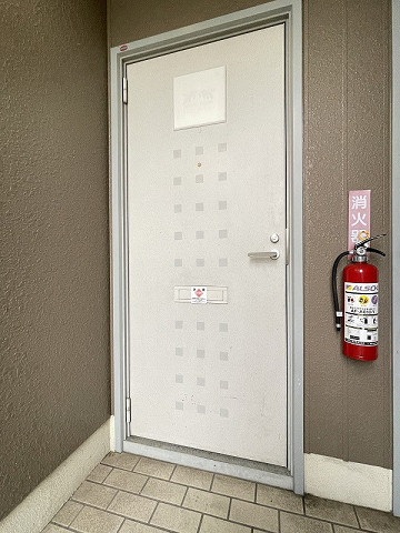 玄関３