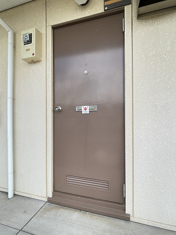 玄関３