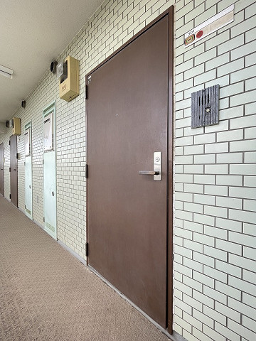 玄関３