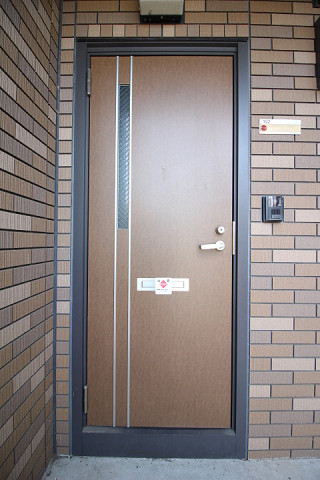 玄関３