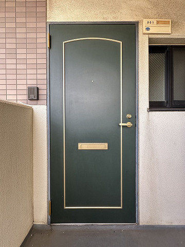 玄関３