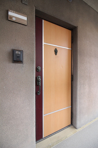 玄関３