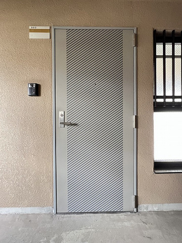 玄関３