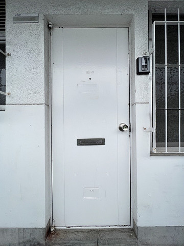 玄関３