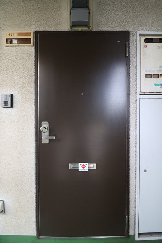 玄関３