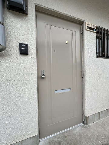玄関３