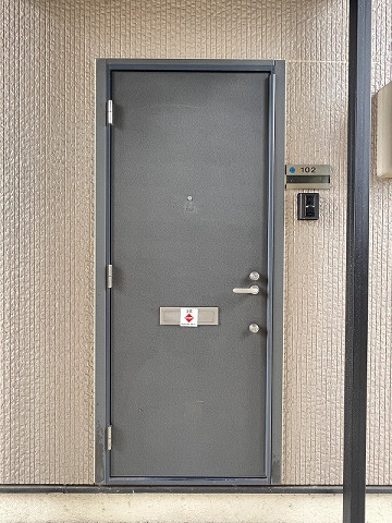 玄関３