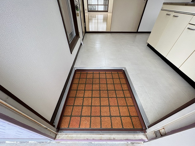 玄関３