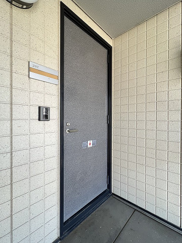 玄関３