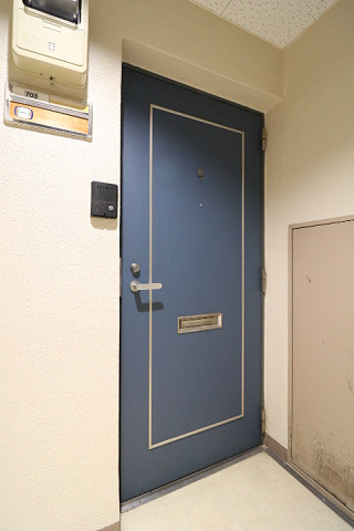 玄関３