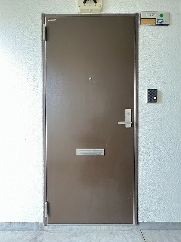 玄関３