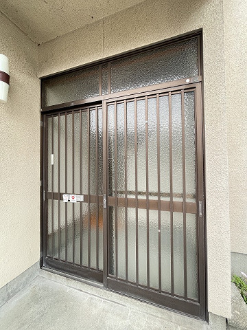 玄関３