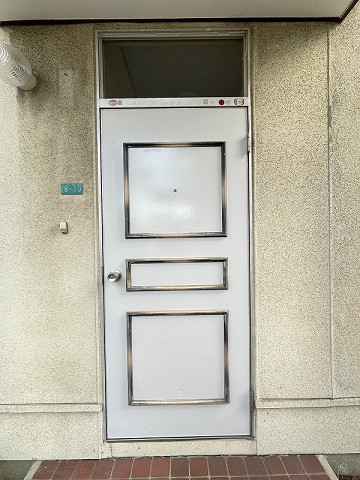 玄関３