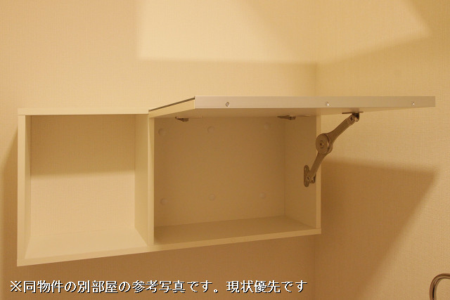収納４