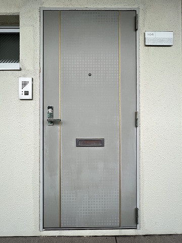 玄関３