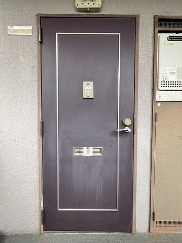 玄関３