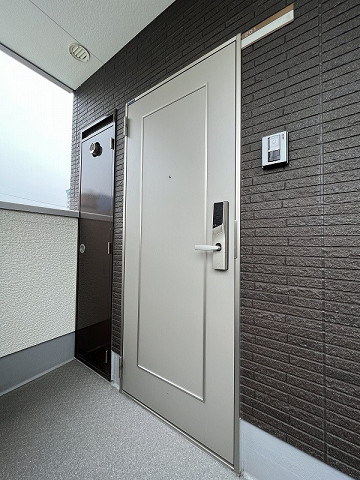玄関３