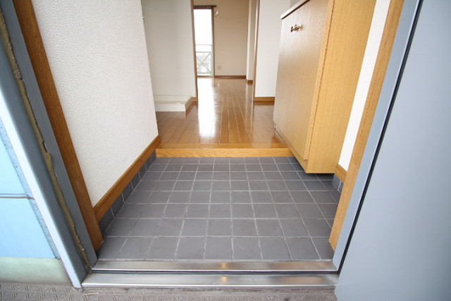 玄関３