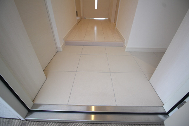 玄関３