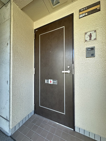 玄関３