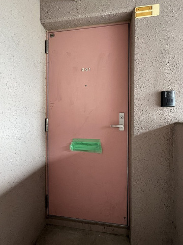玄関３