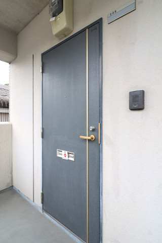 玄関３