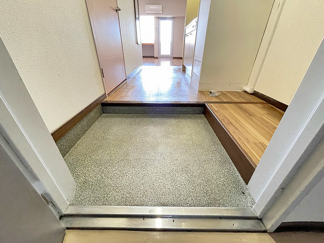 玄関３