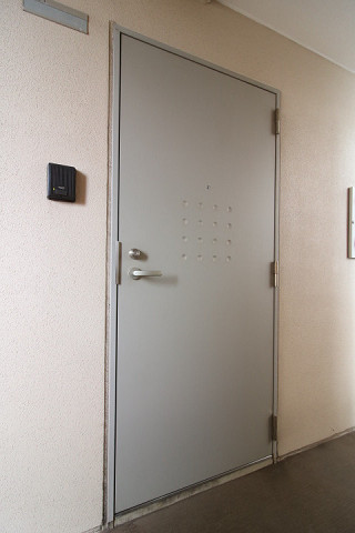 玄関３